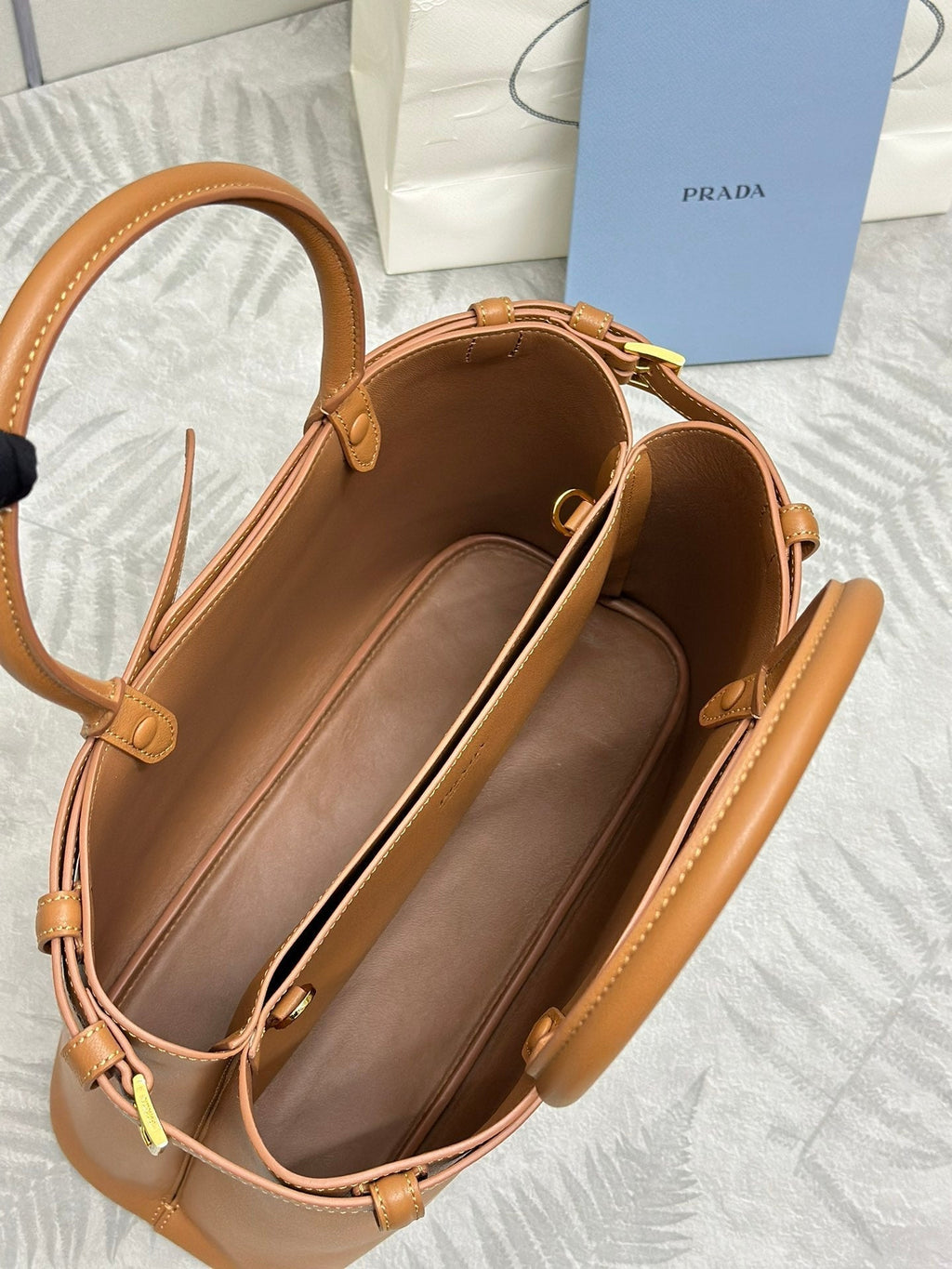 PRADA 25S BUCKLE MEDIUM HANDBAG 35 IN RK CARAMEL CALFSKIN GOLD HARDWARE