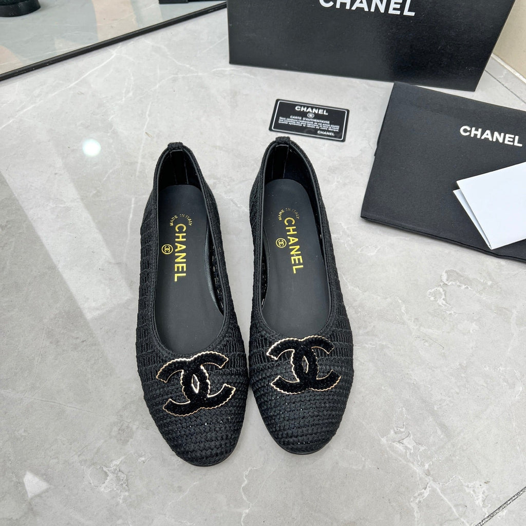 CHANEL BALLET FLAT 10 MM IN BLACK RAFFIA