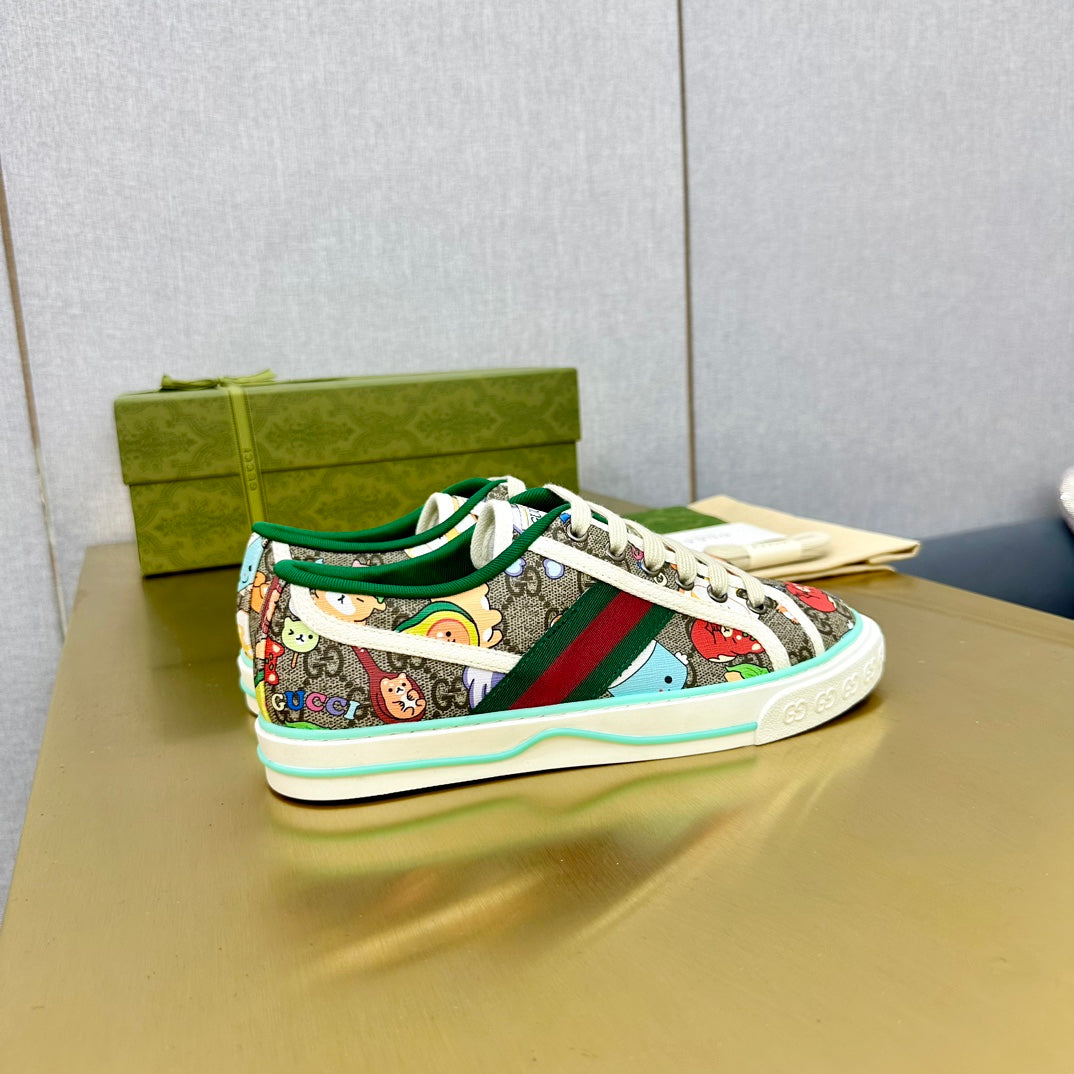 GUCCI TENNIS 1977 TRAINER CANVAS WITH ANIMALS MOTIF