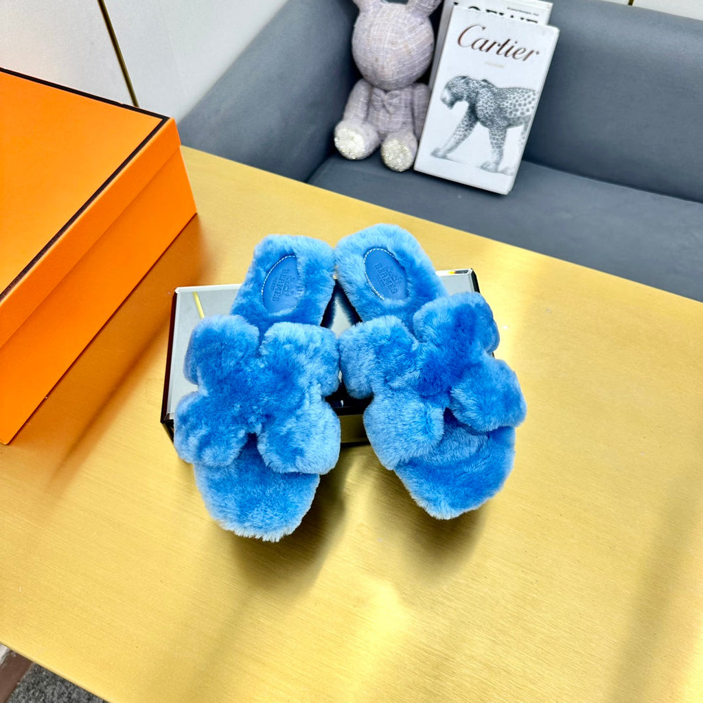 HERMES 0RAN SHEARLING SANDALS OCEAN BLUE