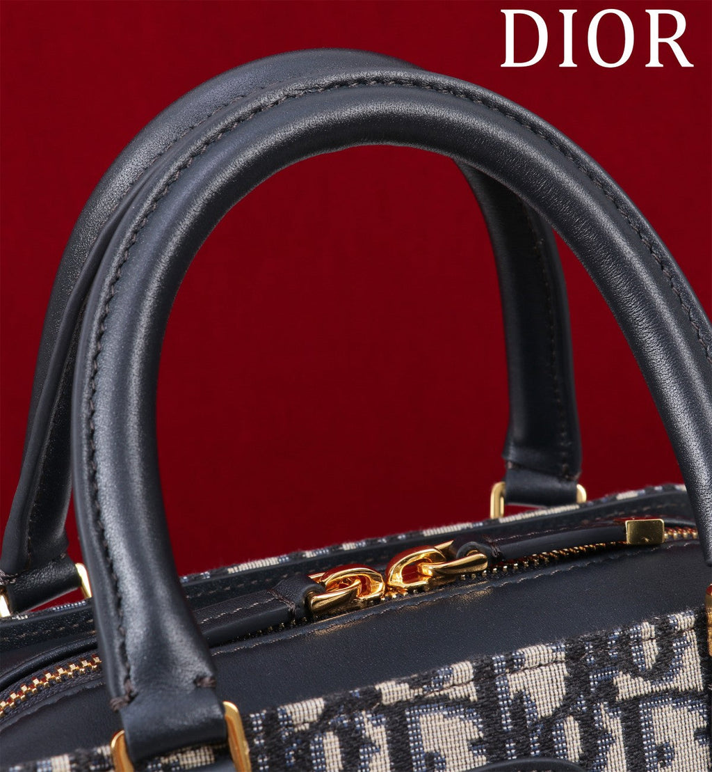 DIOR MONTAIGNE MINI DOCTOR BAG 20 IN BLACK MONOGRAM OBLIQUE JACQUARD MIX CALFSKIN