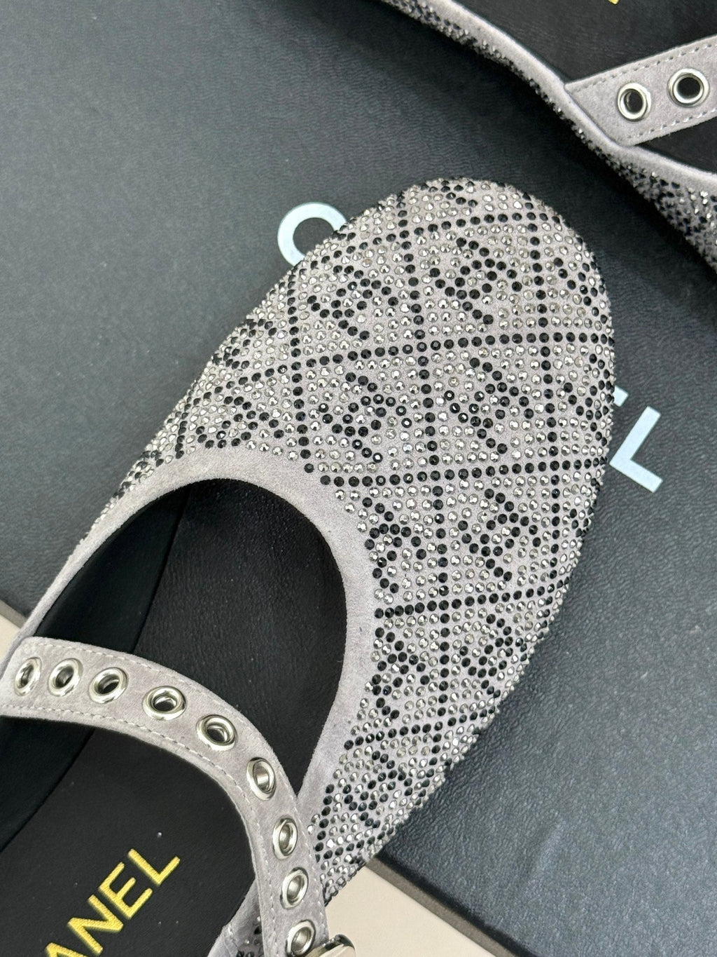 CHANEL FLAT MULES 25SS IN GREY EMBELLISHED WITH RHINESTONES