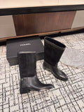 CHANEL BOOTS IN BLACK SUEDE AND CALFSKIN 393518