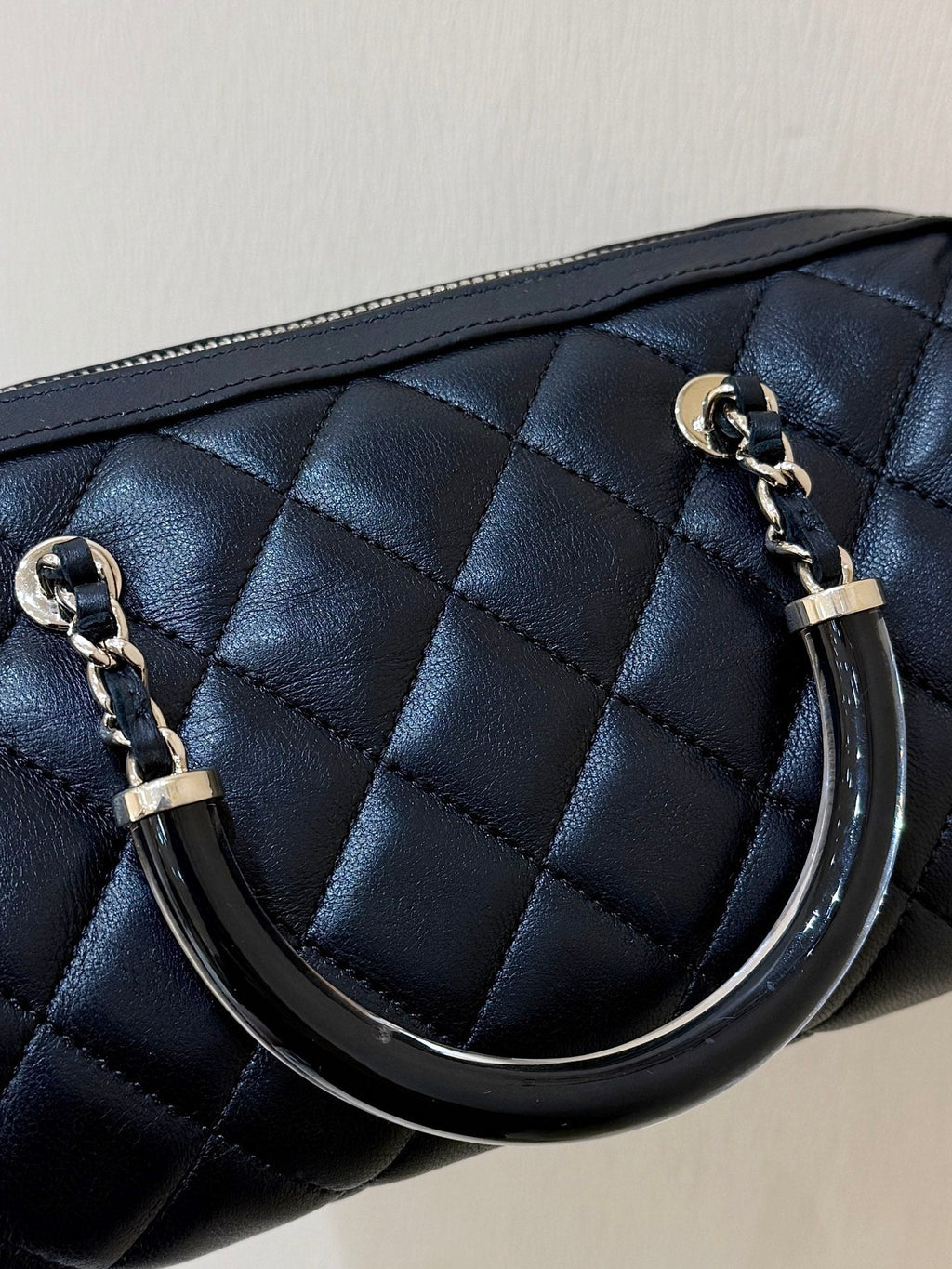 CHANEL BOSTON MATELASSE CAVIAR SHOULDER HANDBAG 18 IN BLACK LAMBSKIN
