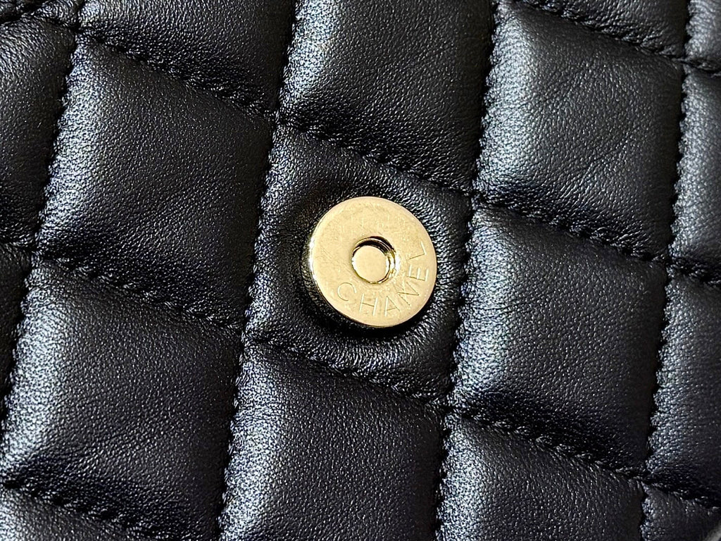 CHANEL QUILTED TOP HANDLE BAG 16 IN BLACK LAMBSKIN GOLD HARDWARE