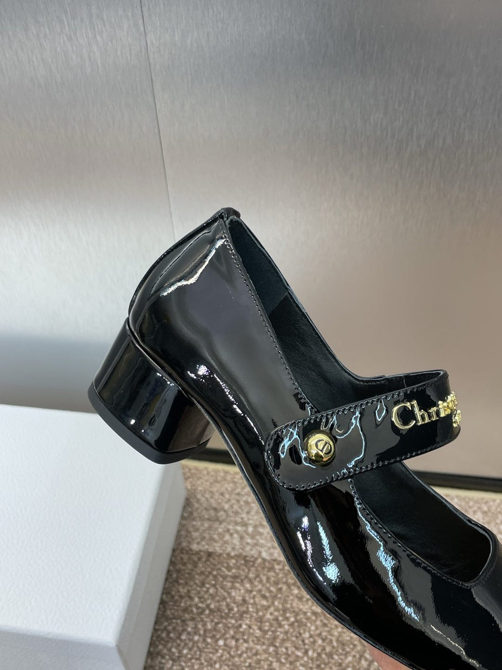 DIOR MEDIUM 35 MM HEEL PUMP IN BLACK PATENT CALFSKIN