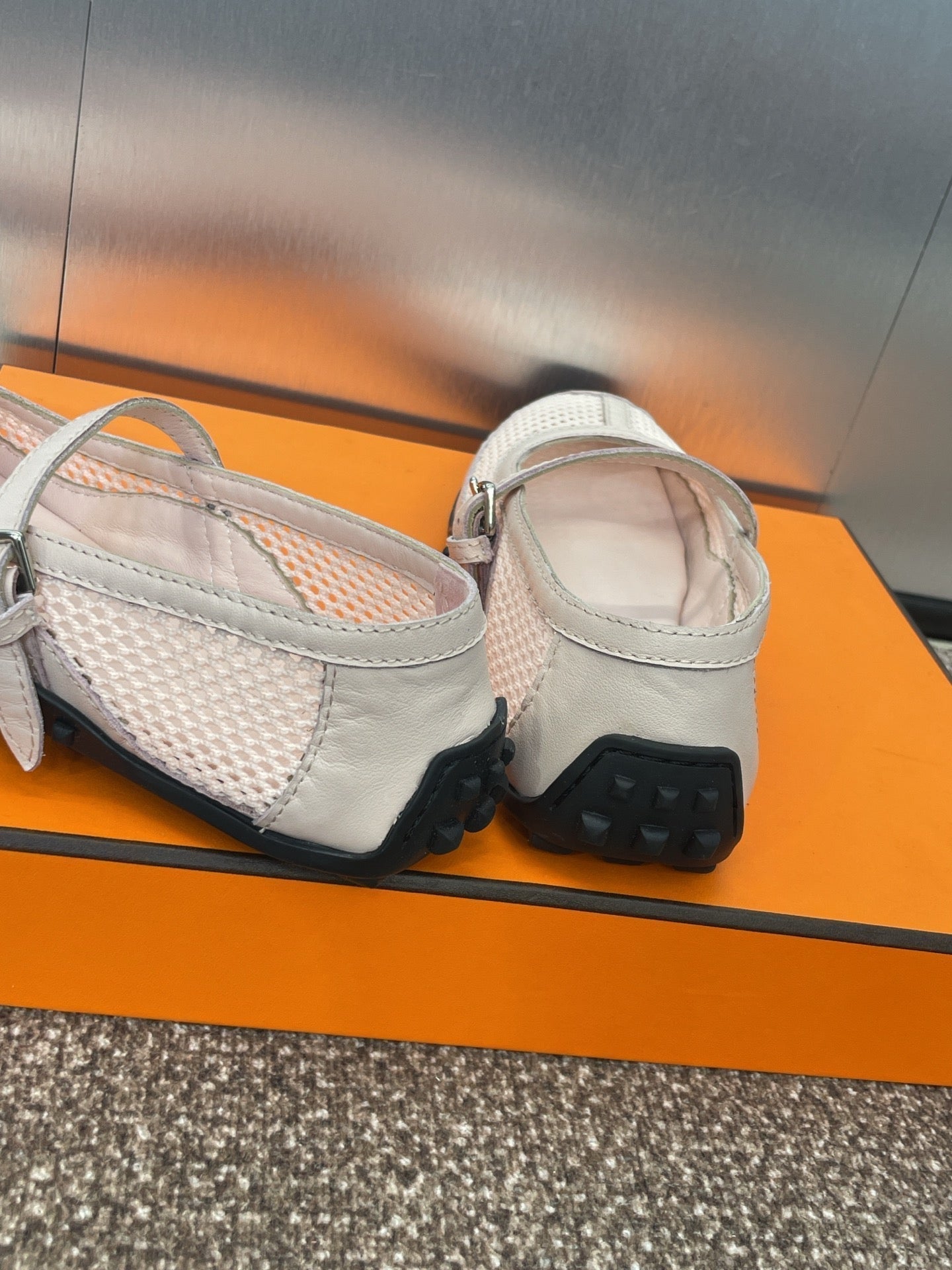 HERMES KICHU BALLET FLAT IN LIGHT PINK CROCHET KNIT AND CALFSKIN