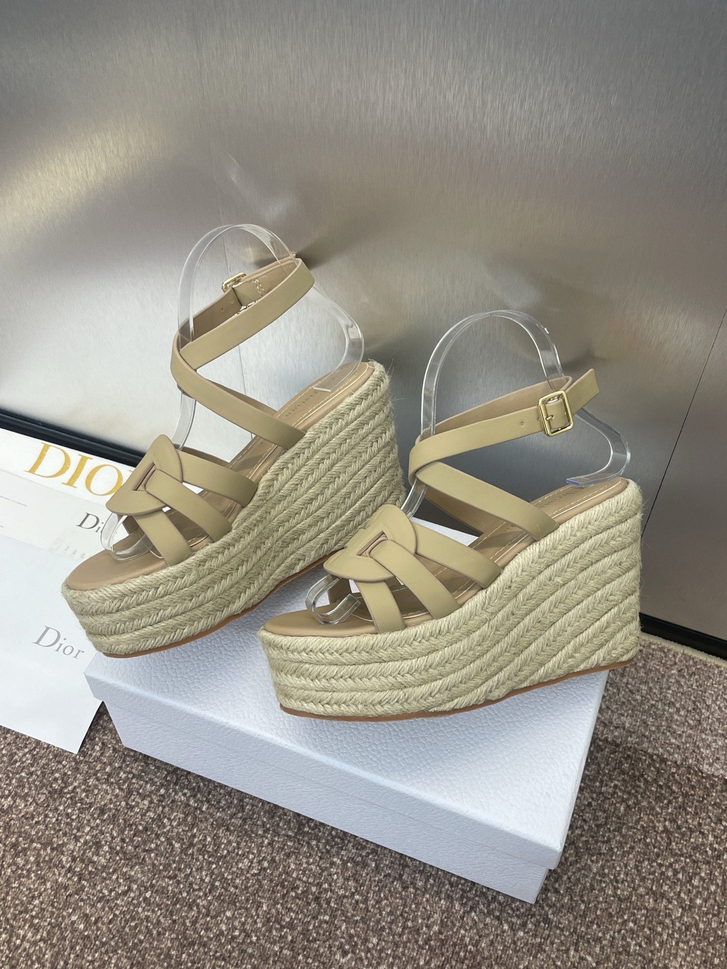 DIOR D-CLUB 25S HIGH HEEL WEDGE 100MM IN GOLDEN BEIGE CALFSKIN RAFFIA SOLE