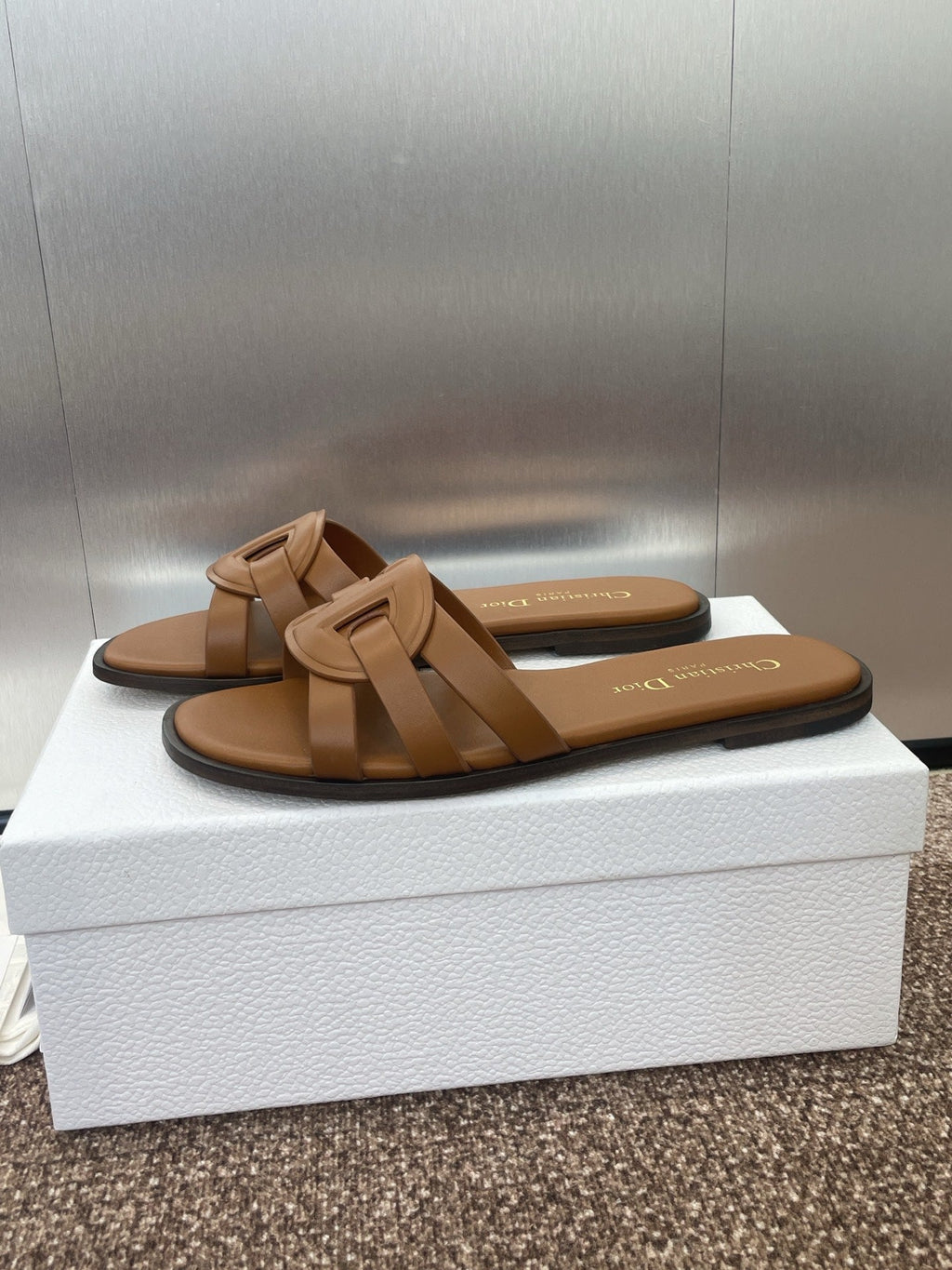 DIOR D-CLUB SLIDE SANDAL 25S IN BROWN CALFSKIN