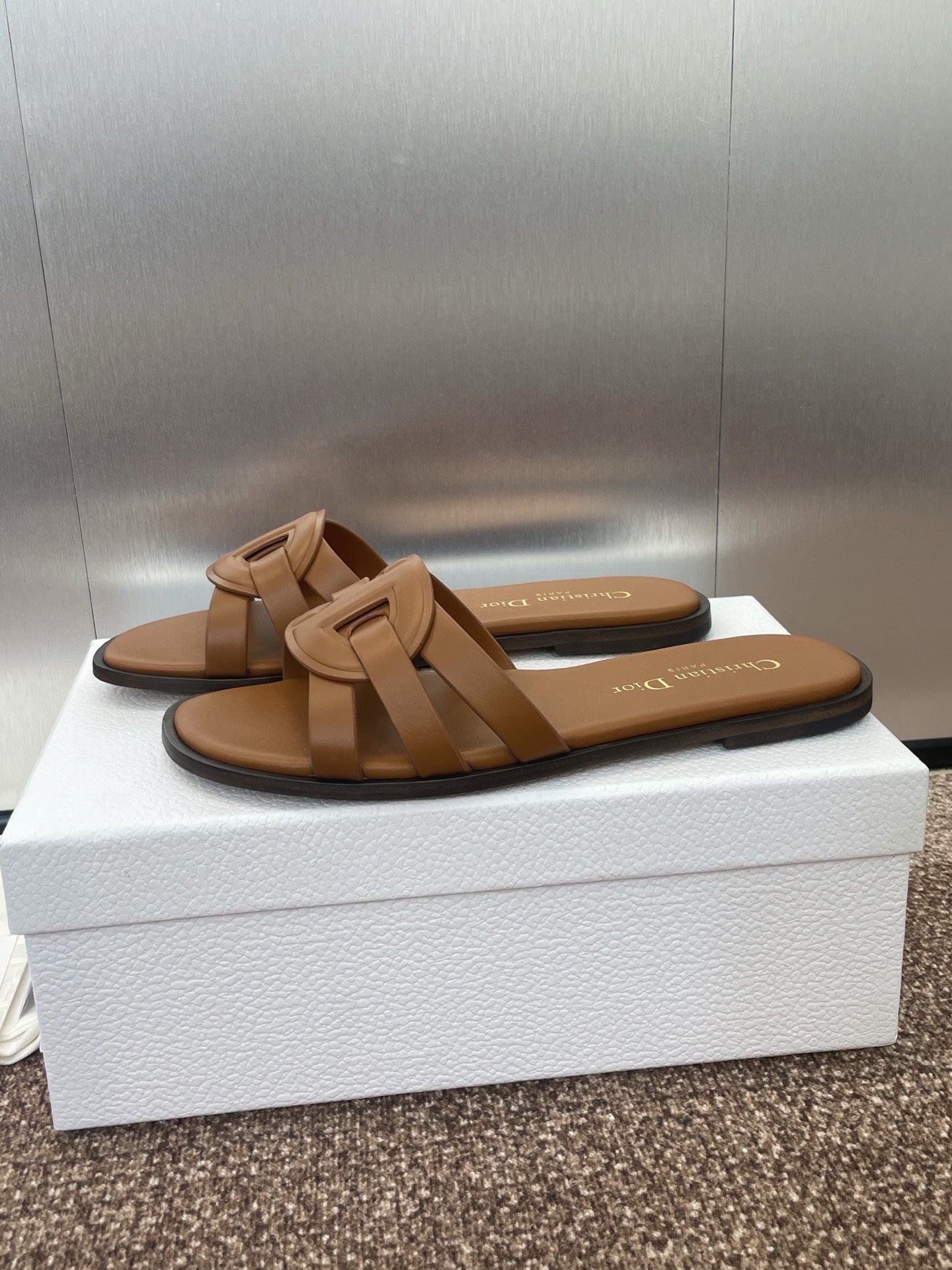 DIOR D-CLUB SLIDE SANDAL 25S IN BROWN CALFSKIN