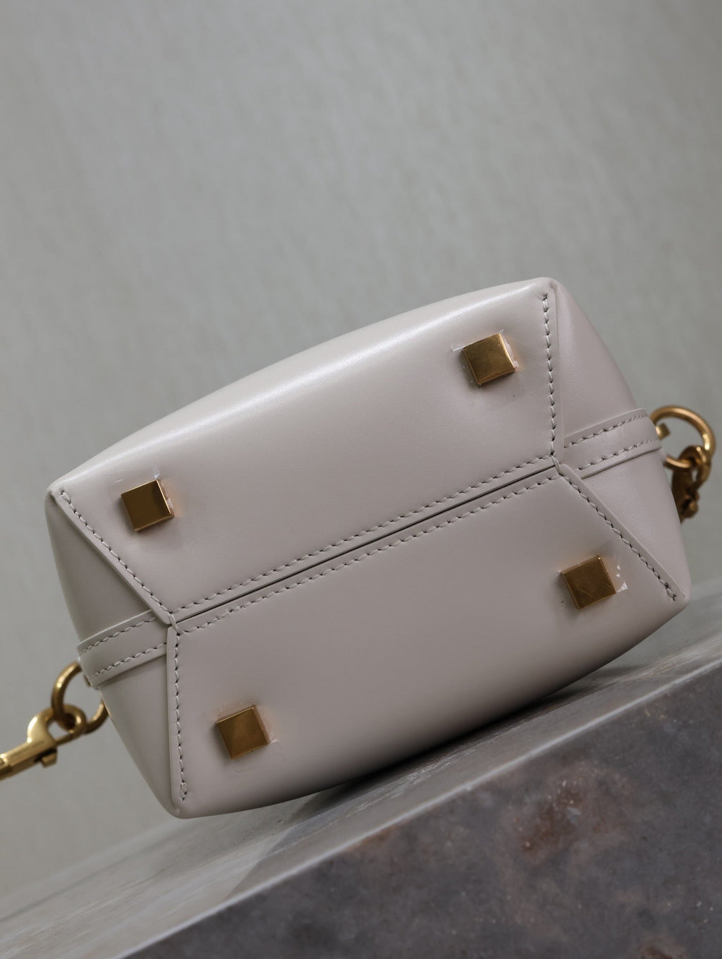 YSL 25S LE 37 MINI 15 IN DUSTY GRAY CALFSKIN GOLD HARDWARE