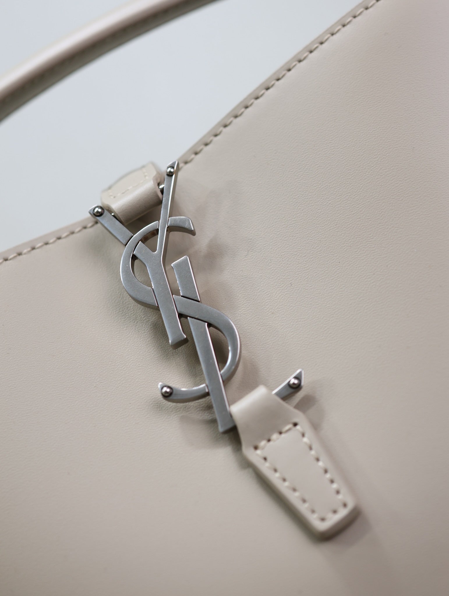 YSL 25S LE 37 BAG 20 IN DUSTY GRAY CALFSKIN SILVER HARDWARE