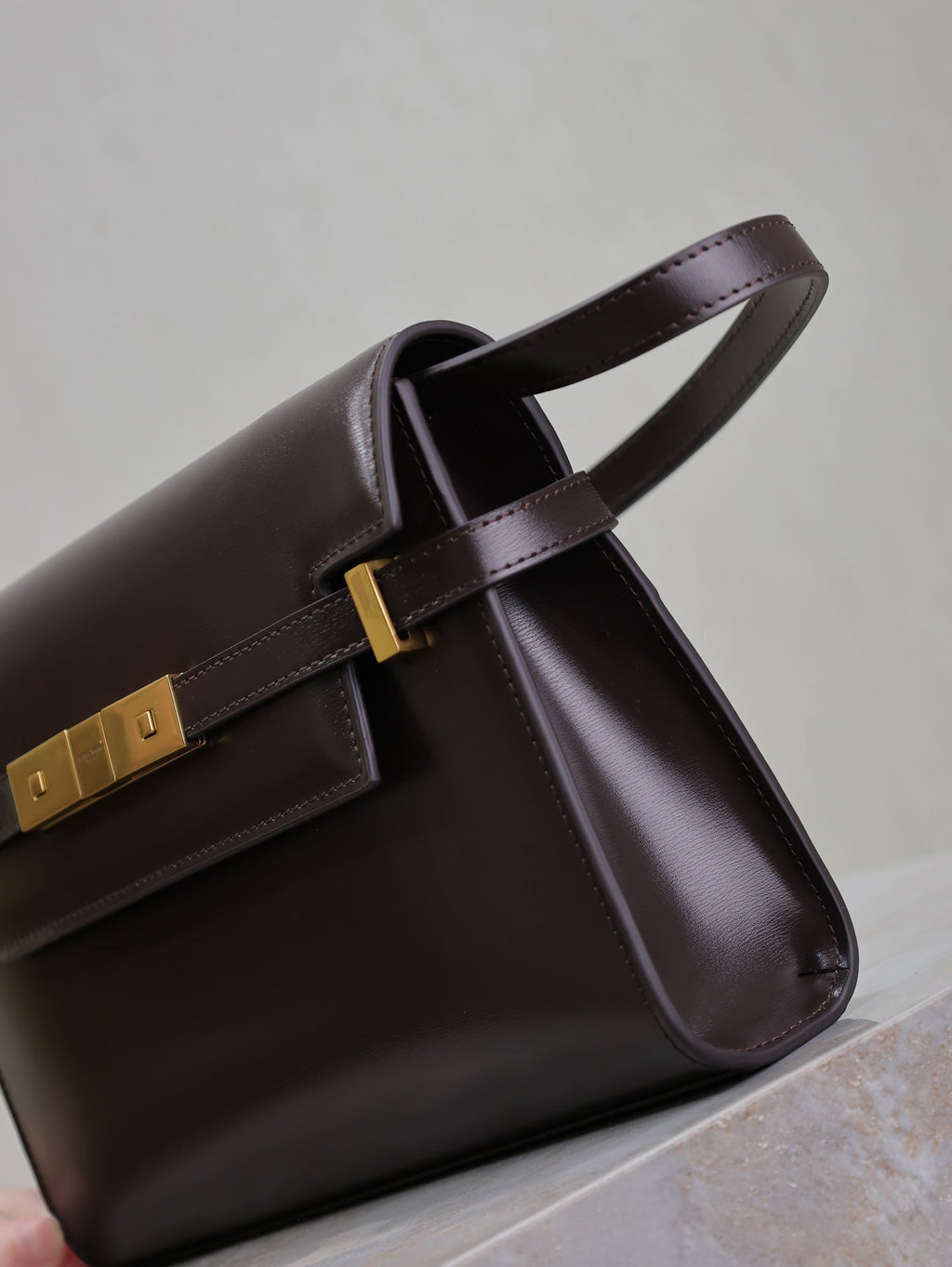 YSL 25S MANHATTAN SMALL 24 IN ROUGE CABERNET CALFSKIN GOLD HARDWARE