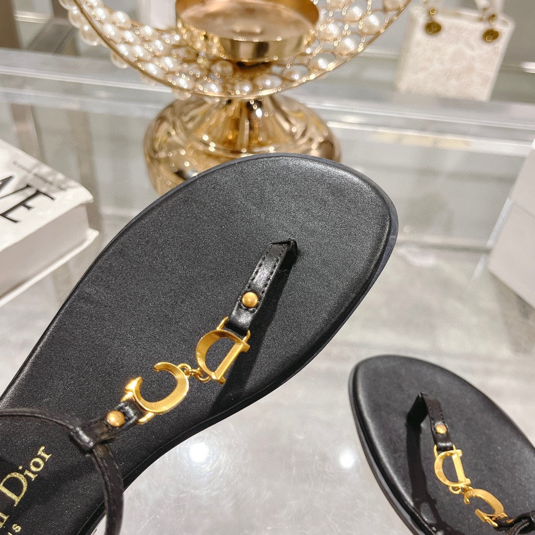 DIOR IVIERA C'EST THONG SANDAL BLACK AQUAMARINA CALFSKIN