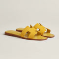 HERMES 0RAN SANDAL JAUNE BOUTON