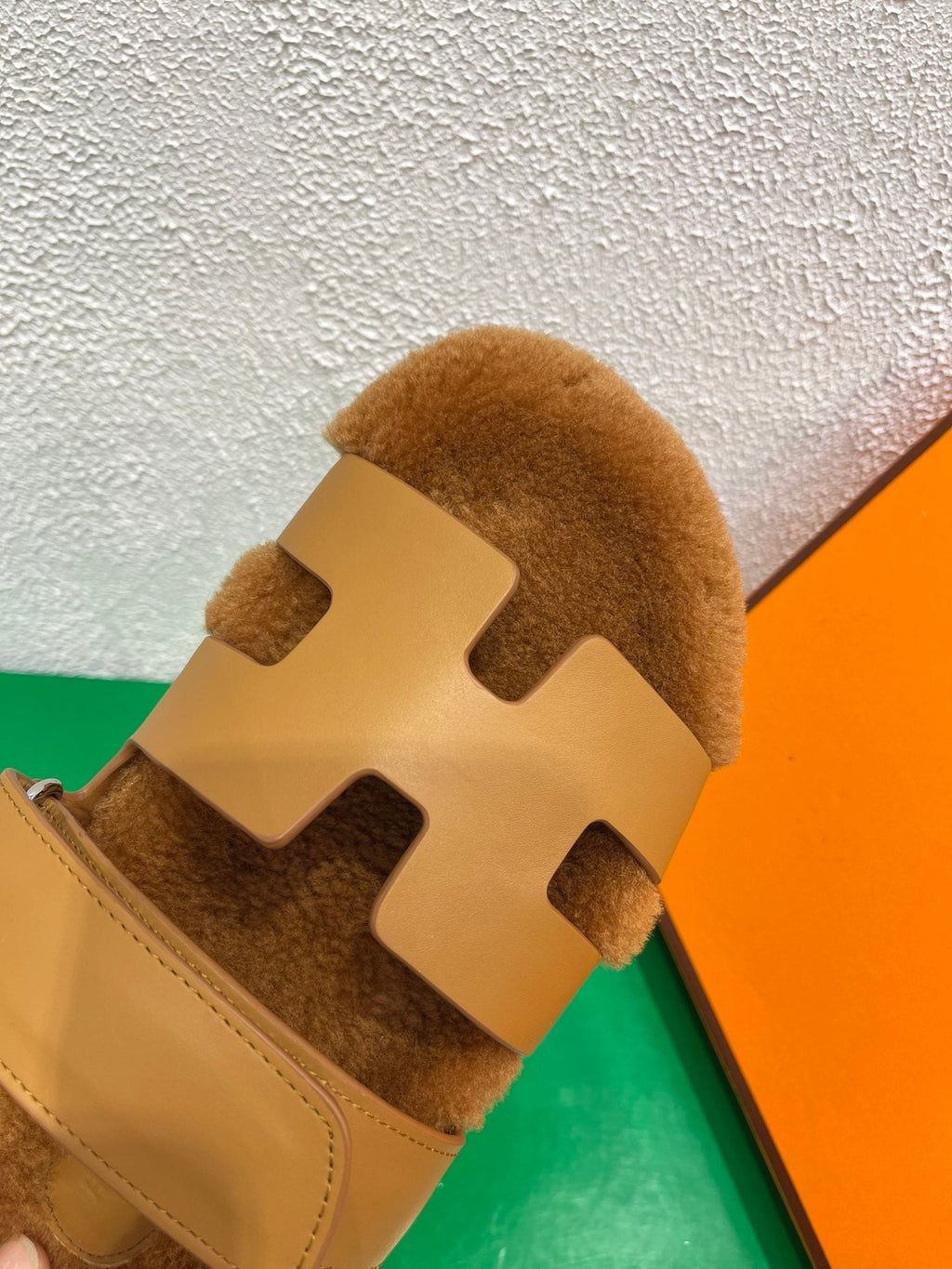 HERMES Chypre Sandal Gold shearling insole Gold goatskin lining