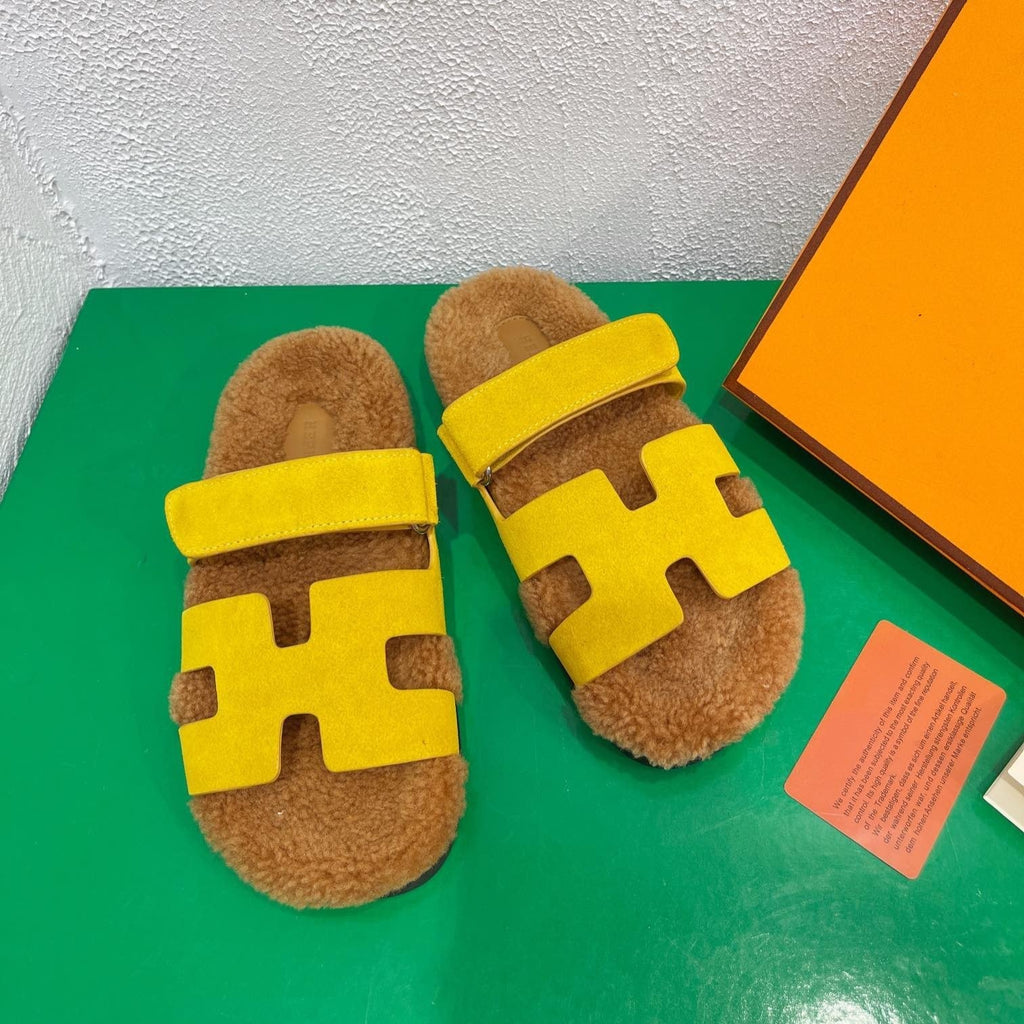 HERMES Chypre Sandal Gold shearling insole Yellow Velvet leather lining